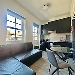 Golders Green Studio 61